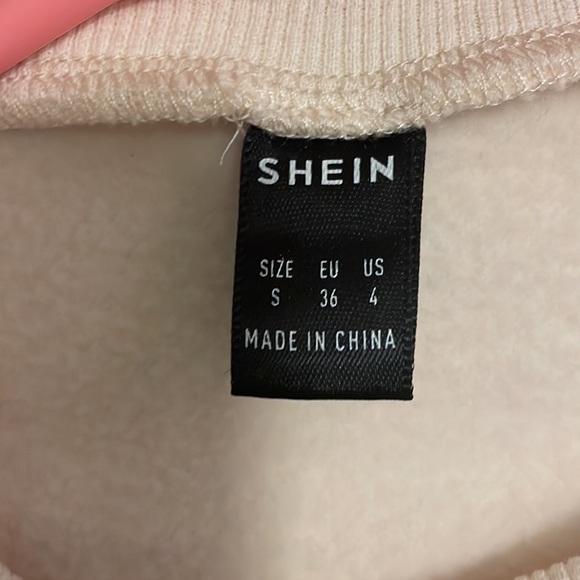 Shein sweat outfit - Picture 4 of 5